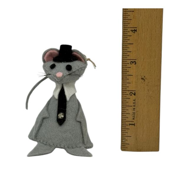 Vintage Gray Wool Felted Mouse Ornament Black Top Hat Collar Tie Handcrafted - Picture 8 of 12